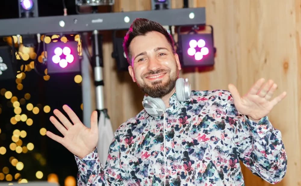 DJ M-Jay | Manuel Legorano